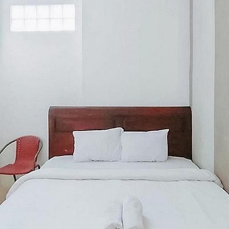 Reddoorz @ Tongas Probolinggo Hotel Bagian luar foto